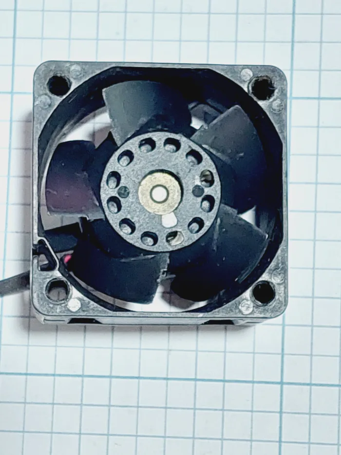 فن جت  12 ولت 0.66 آمپر 4x4 ) AVC ) - Image 2