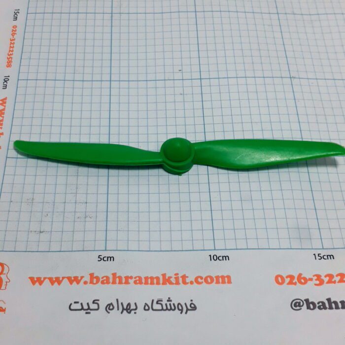 ملخ 2 پره سبز - Image 3