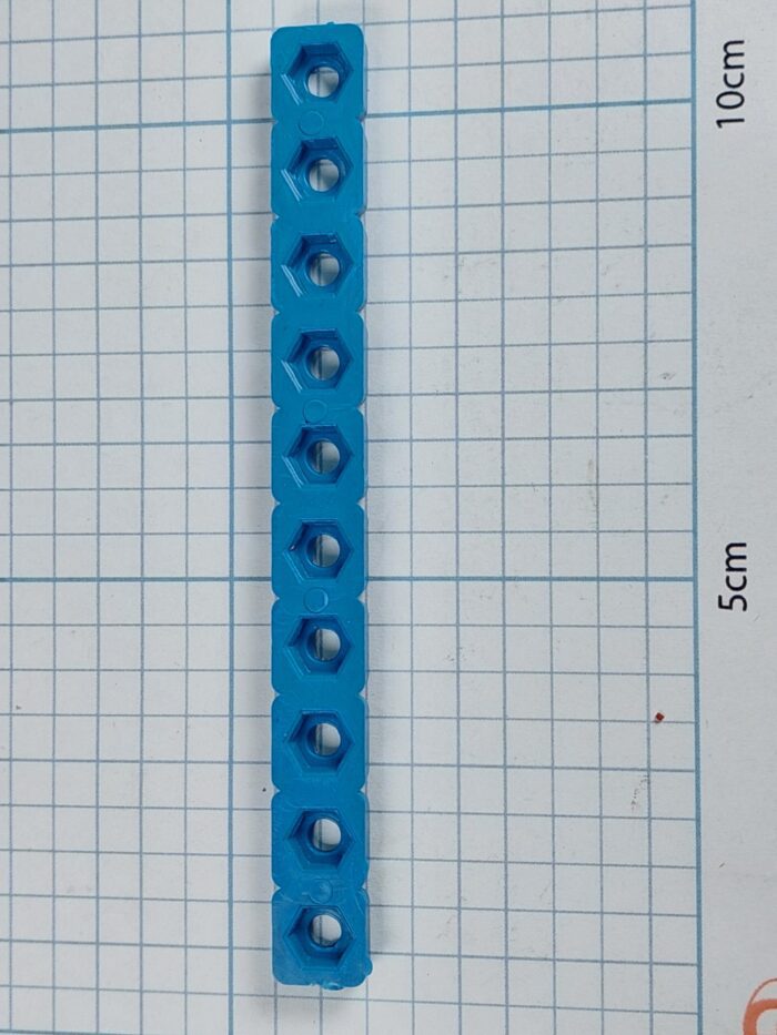 سازه پلاستیکی  10 سوراخ بسته 10 تایی - Image 1
