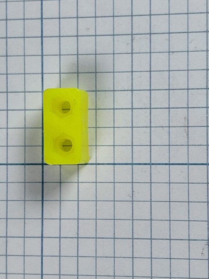 ۲۰۲۳۱۲۰۳_۱۱۳۰۵۰ سازه پلاستیکی 2 سوراخ قطر 10 میلی بسته 10 تایی - Image 1