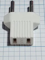 دوشاخه تبدیل تیغه ای 220 به 110 ولت