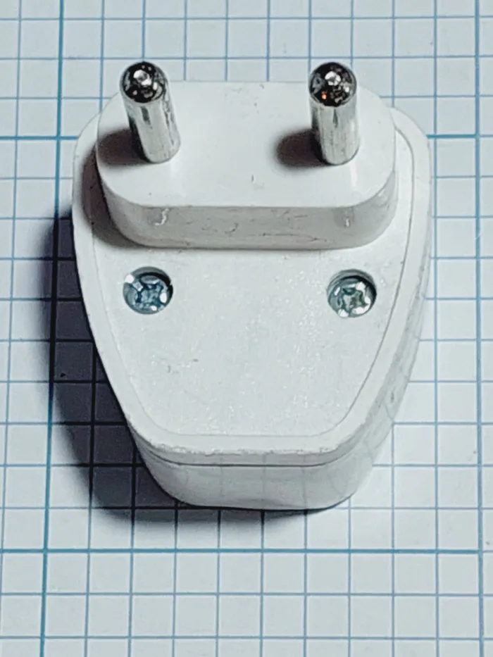 تبدیل برق سه شاخه به دو شاخه - Image 2