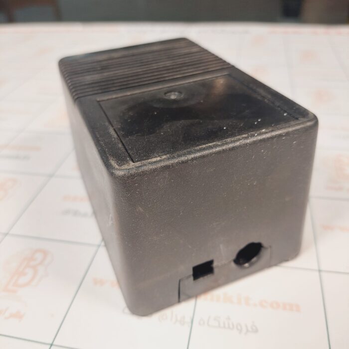 جعبه آداپتور رو میزی نگار 7x12x6 - Image 1