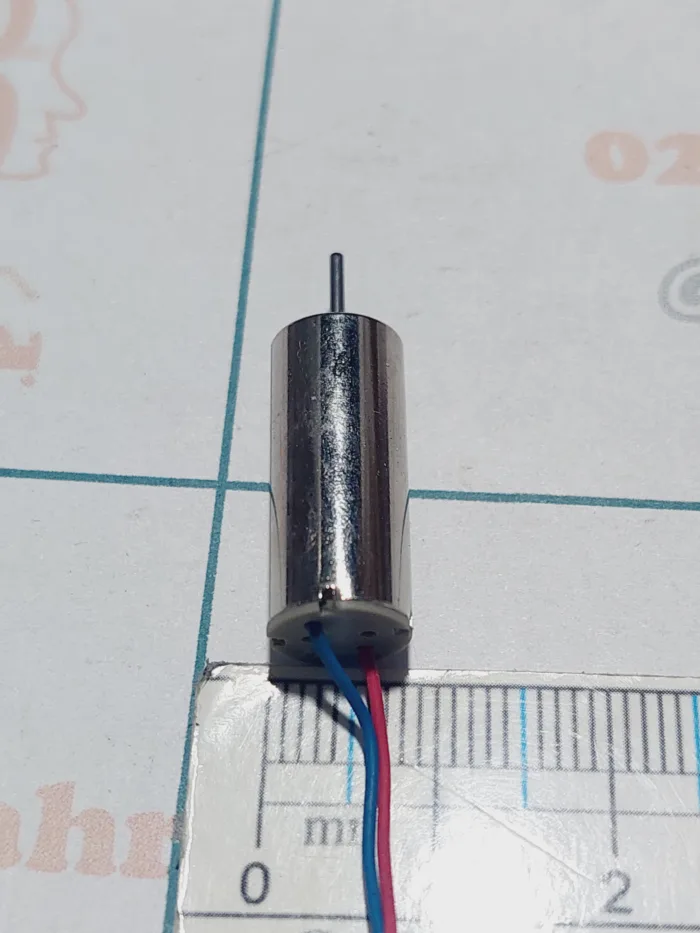 موتور کورلس  7x17x.3  -  3.7v - Image 1