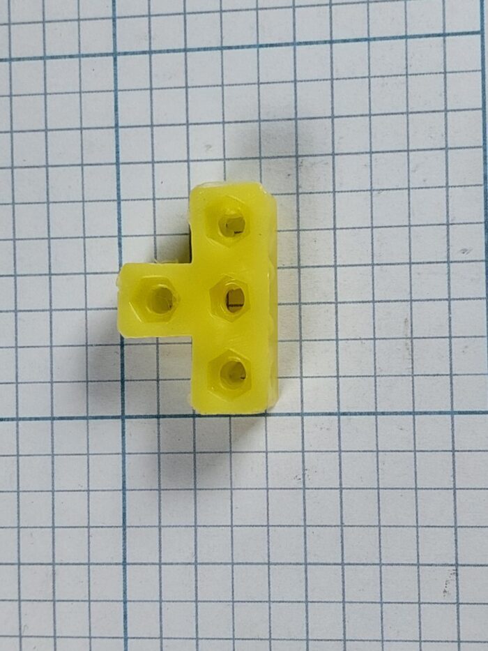 سازه پلاستیکی T قطر 10 میلی بسته 10 تایی - Image 1