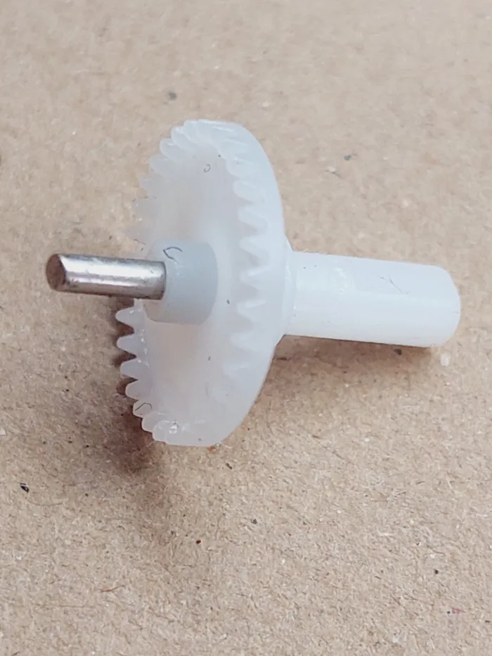 چرخ دنده drone pro 2 بزرگ - Image 1