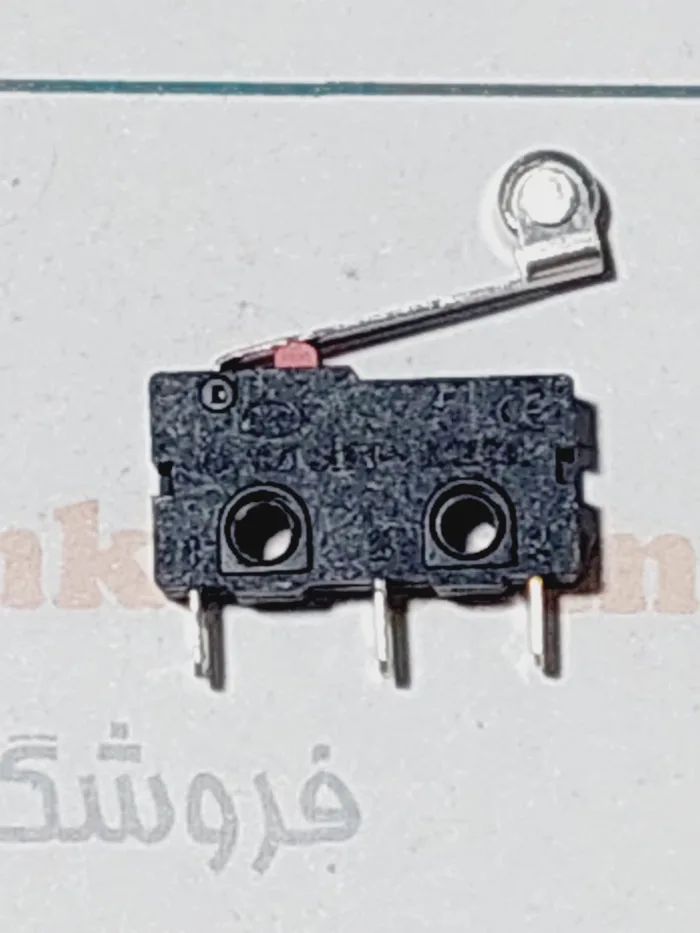 ۲۰۲۴۰۸۰۳_۱۲۵۸۴۱ کلید محور دار غلطکی 20x5 mm - Image 1