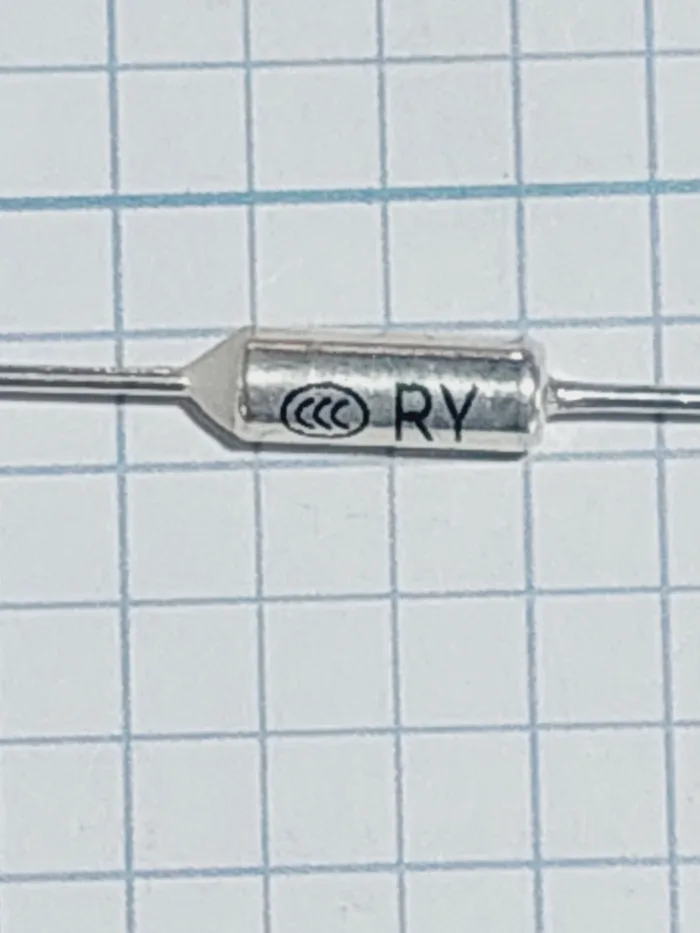 فیوز حرارتی 152 درجه - Image 1