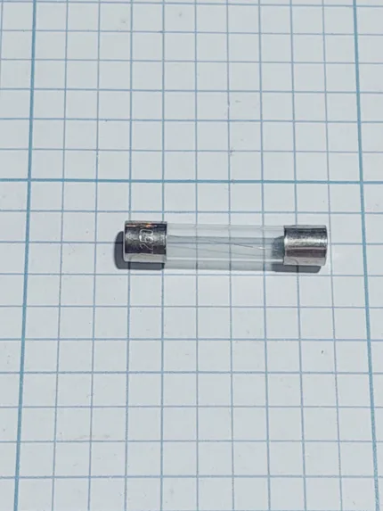 فیوز شیشه ای بزرگ