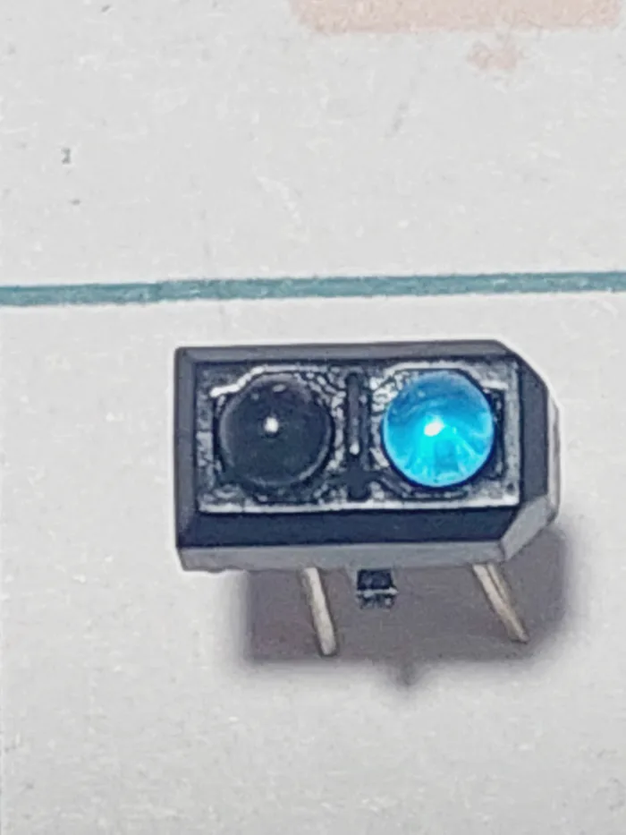 ۲۰۲۴۰۸۱۴_۱۷۵۵۵۴ ال ای دی LED IR 3mm فرستنده و گیرنده قاب دار - Image 1