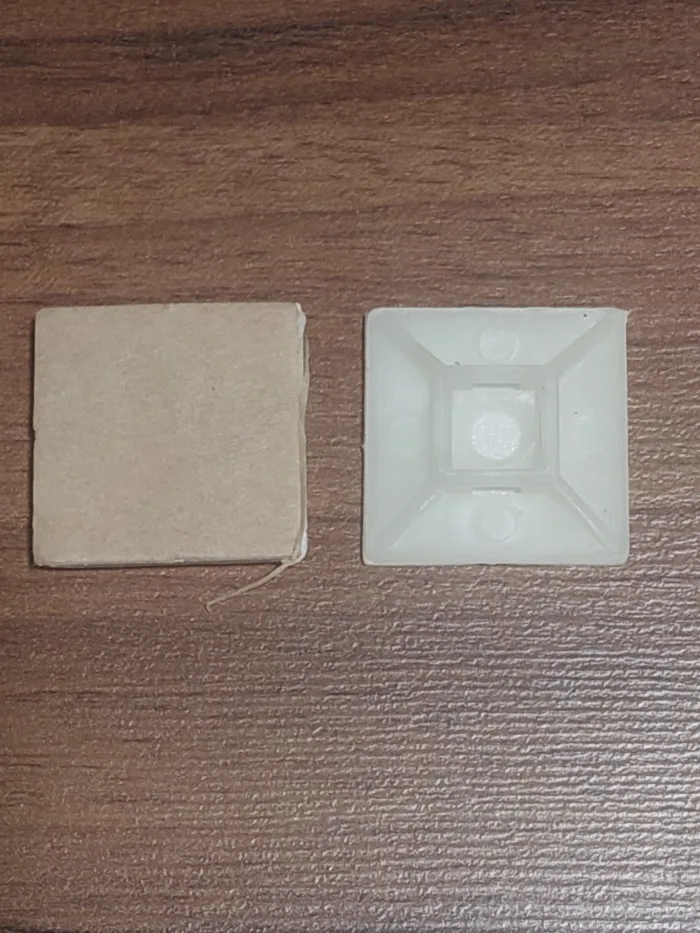 پایه چسبی بست کمربندی - Image 1