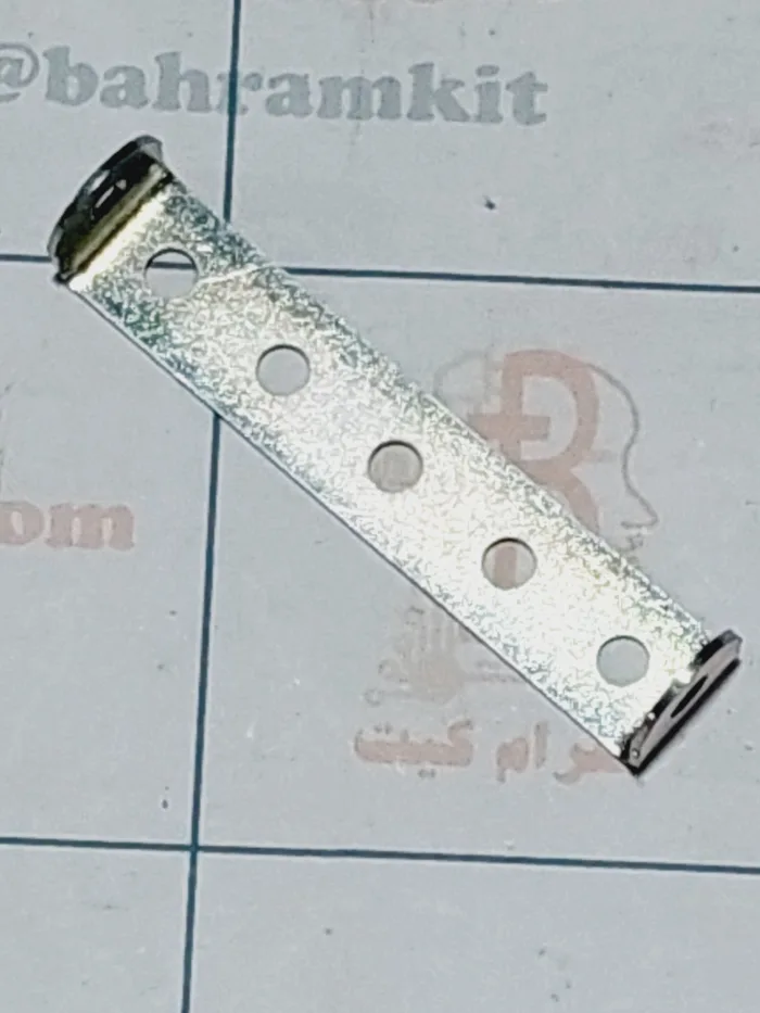 ۲۰۲۴۱۰۲۰_۱۱۱۱۴۵ سازه فلزی ناودانی 5*1 بسته 4 تایی - Image 1